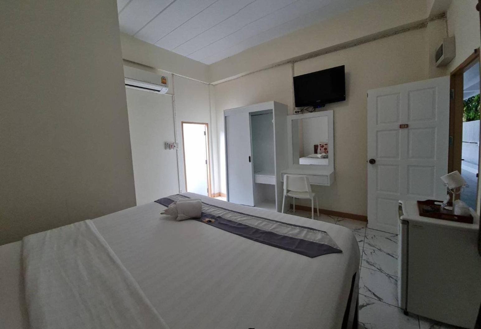 فندق 88 Backpackers هوا هين المظهر الخارجي الصورة